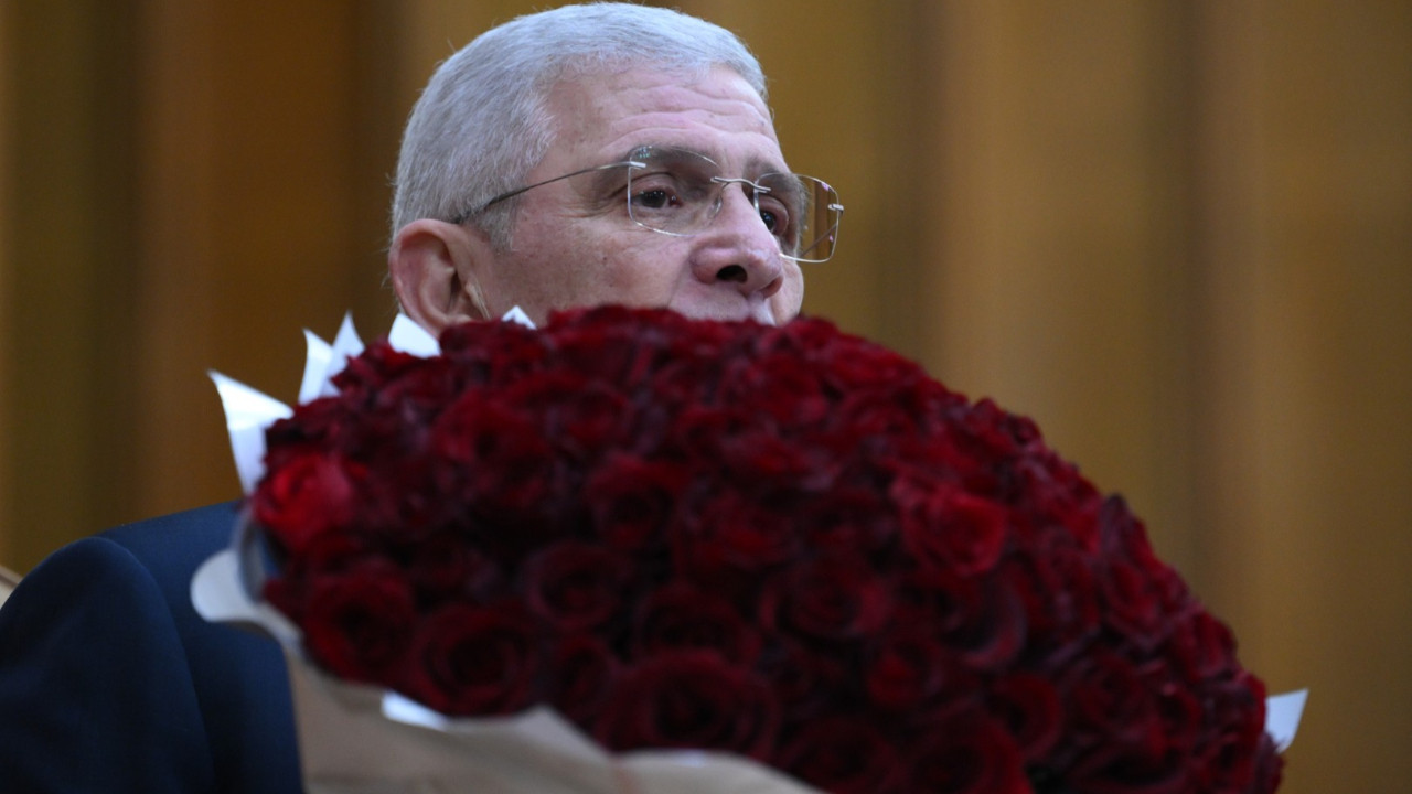 İYİ Parti Erdoğan'a 308 adet gül yolladı: Siz iltifatları çok seviyorsunuz...