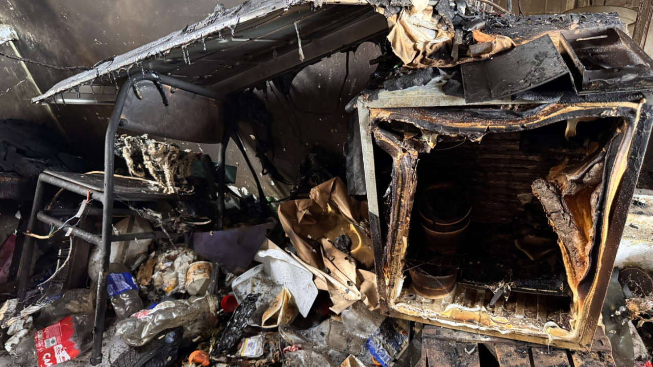 Alevlerin arasından çıkamadı