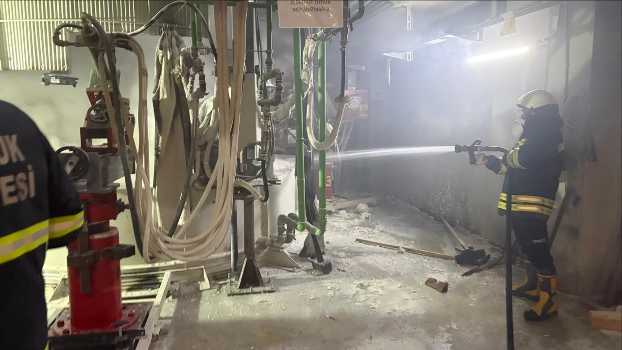 Fabrikada patlama: 2 işçi yaralandı