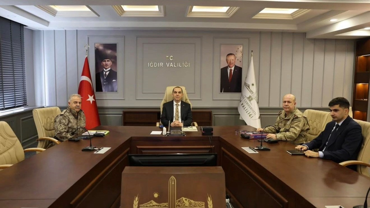 İçişleri Bakanı Çiftçi'den sınır illerin valileriyle güvenlik toplantısı