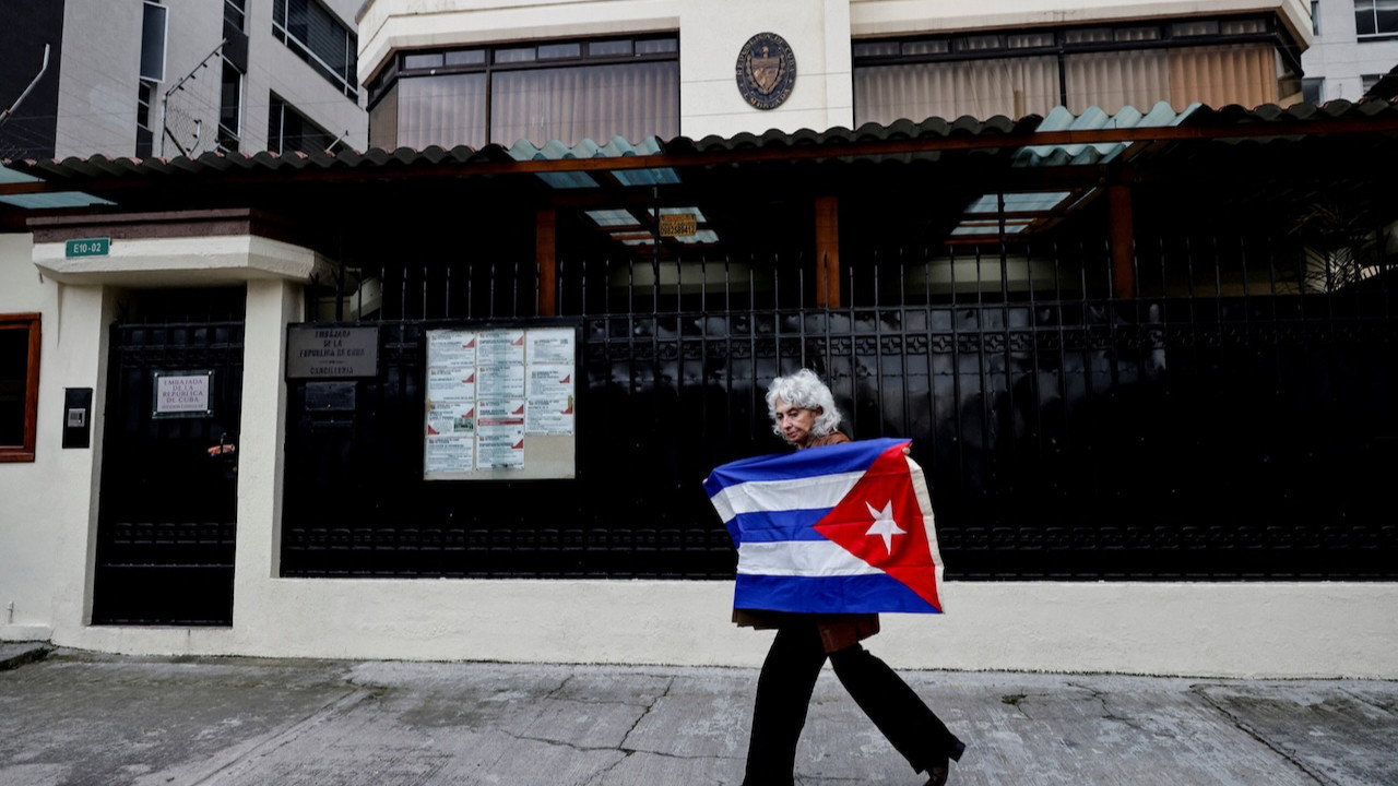 İki ülke arasında kriz büyüyor