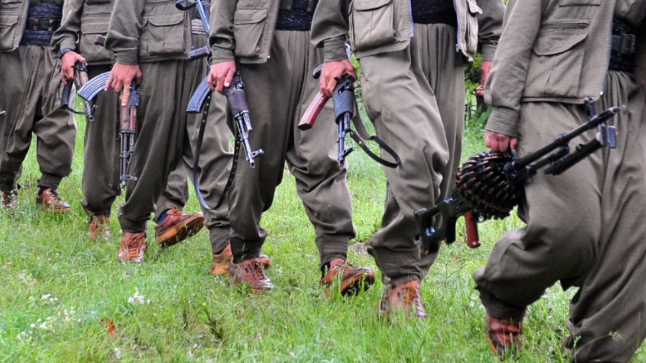 İranlı Kürt gruplar İran'a kara saldırısı başlattı iddiası