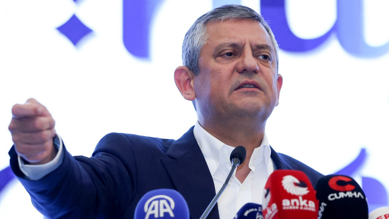 Özgür Özel: AKP'yi Trump'tan değil Allah'tan korkmaya davet ediyorum