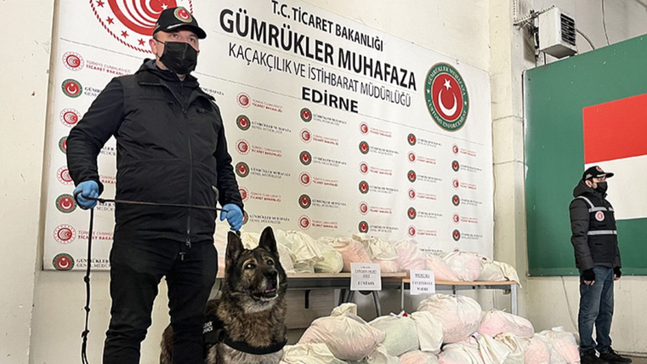 Sınırda 1.4 ton uyuşturucu yakalandı