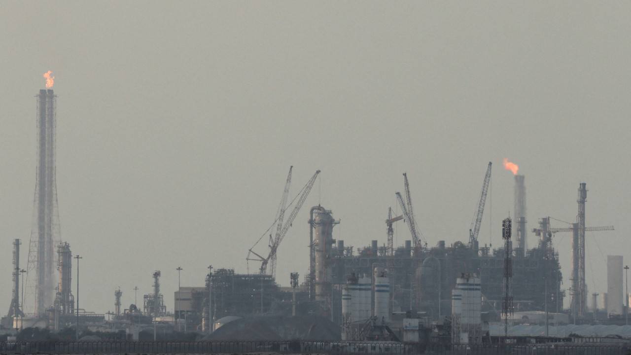 Katar'dan 'küresel çöküş' uyarısı: Fiyatlar 150 dolara fırlayabilir