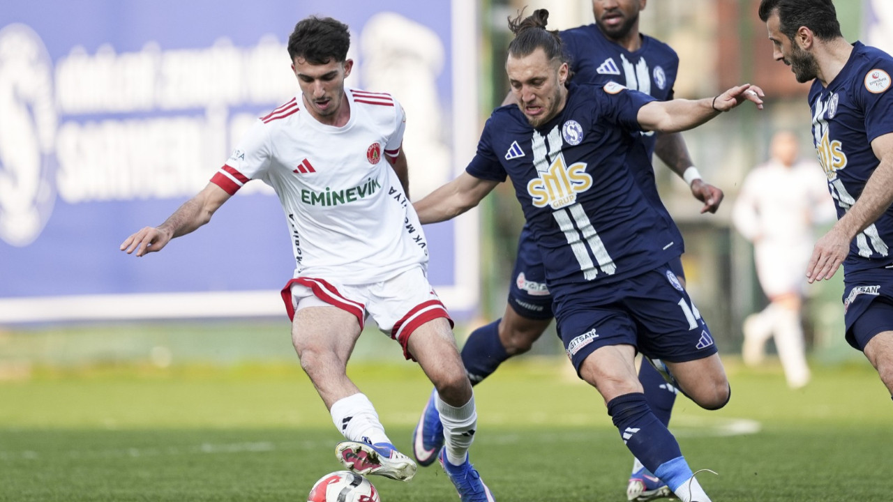 Ümraniyespor, Sarıyer'i ilk yarıda geçti: 1-2