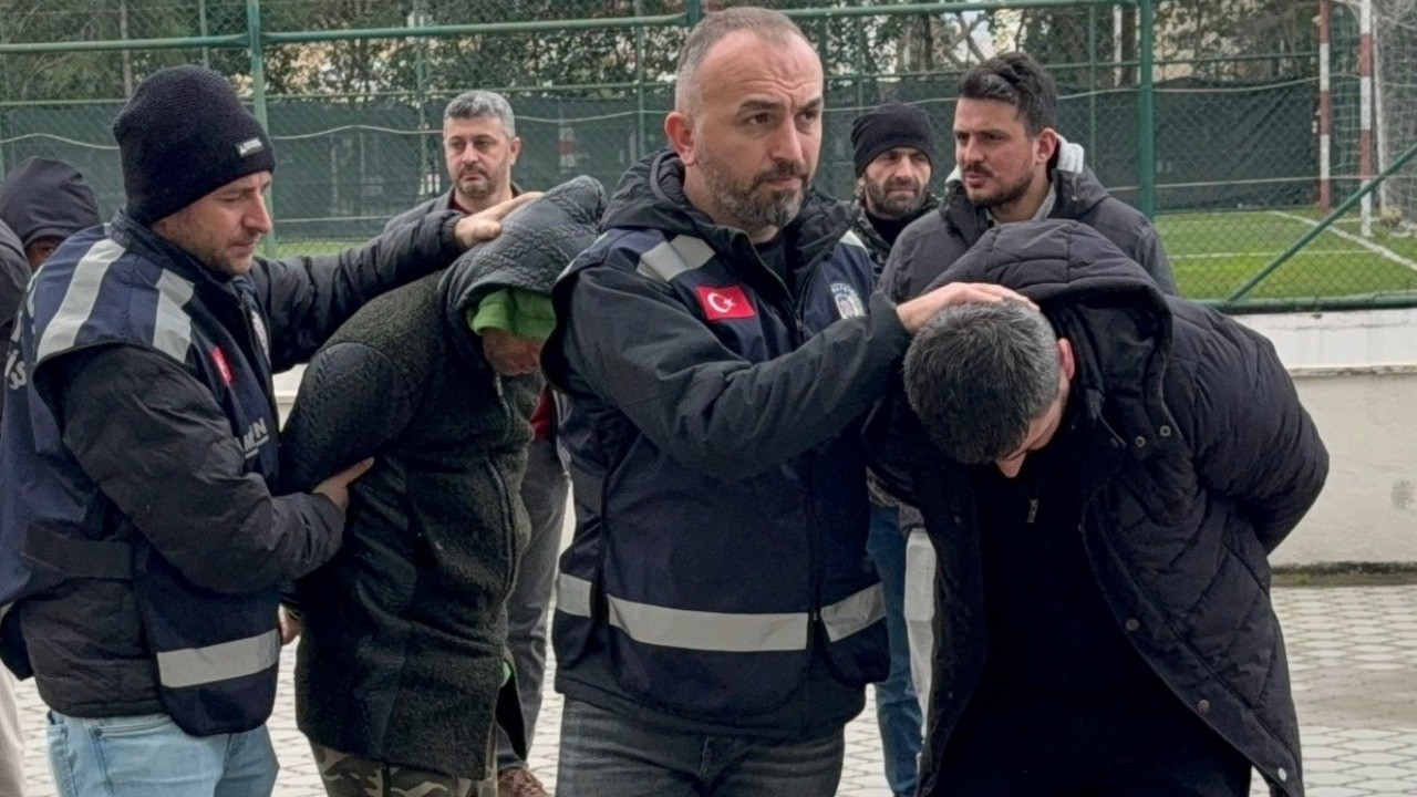 Kahraman kurye araç kundaklamaktan tutuklandı