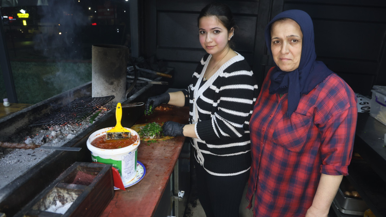 Anne kız ipleri eline aldı: Kimseye muhtaç olmak için öğrendik