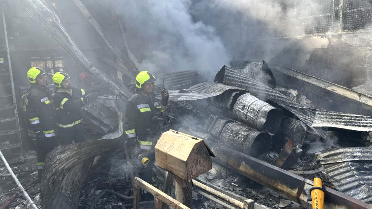 İsfahan ağır saldırı altında: 11 sivil öldü, F-14 savaş uçakları vuruldu