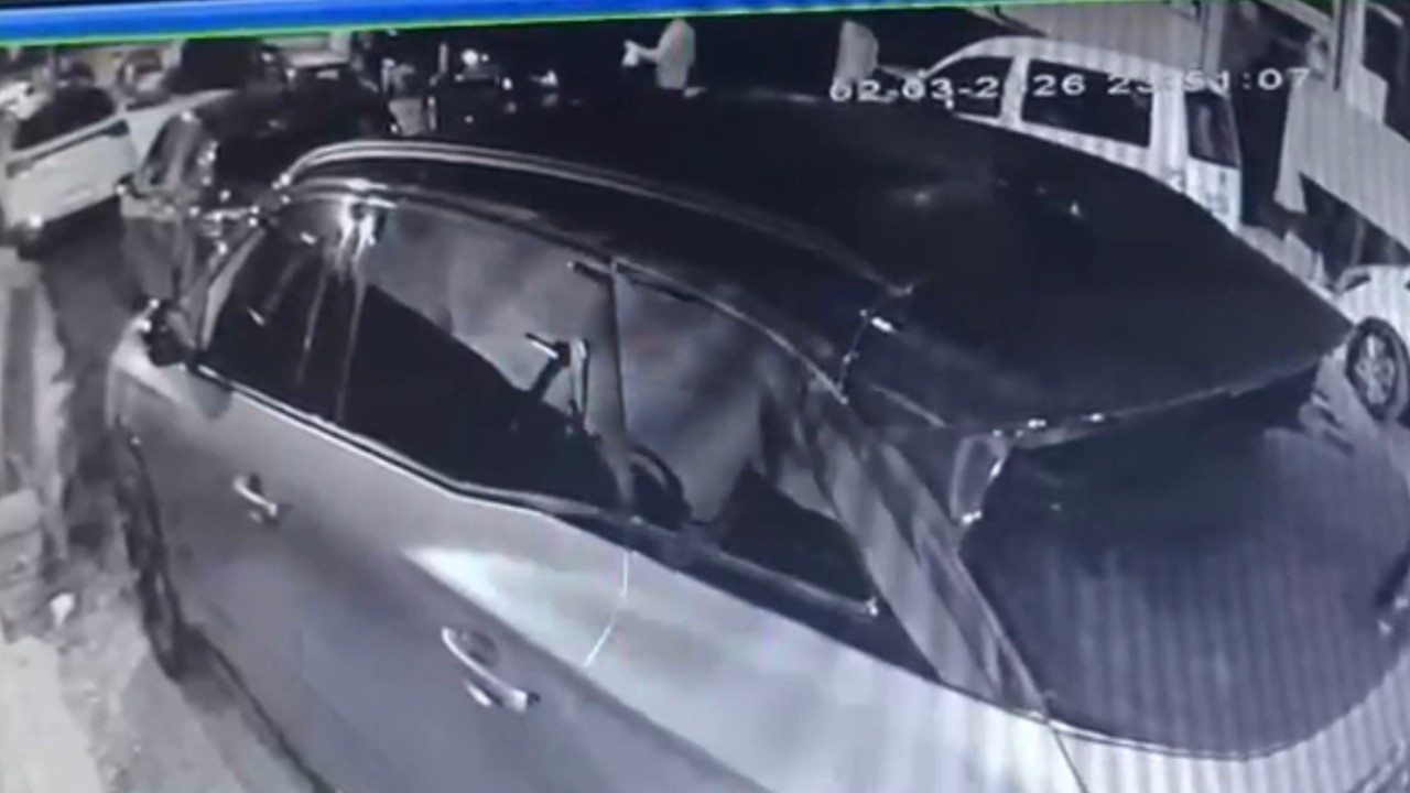 Parasını alamadı, mahalleyi ayağa kaldırdı