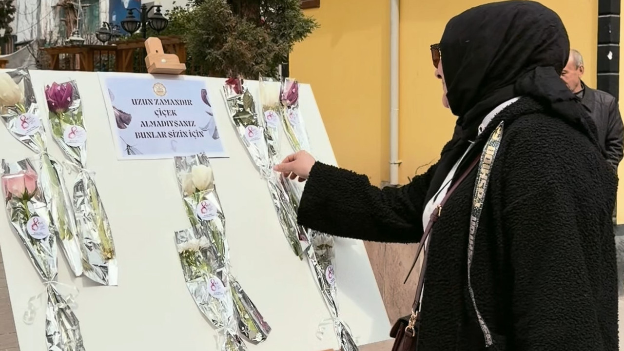 Yazıyı okuyan kadınlar duygusal anlar yaşadı