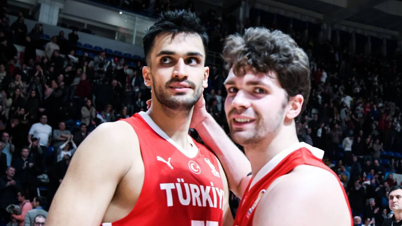 Ömer Faruk Yurtseven ilk maçında MVP oldu: 22 sayı, 14 ribaunt