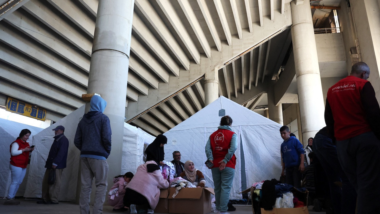 BM: Lübnan'da 1 haftada 700 bin kişi yerinden edildi