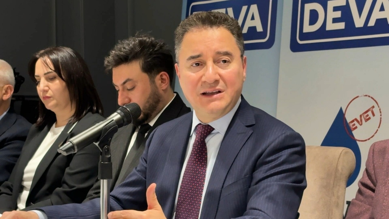 Babacan: Bölgede maalesef bir ateş çemberi gittikçe büyüyor