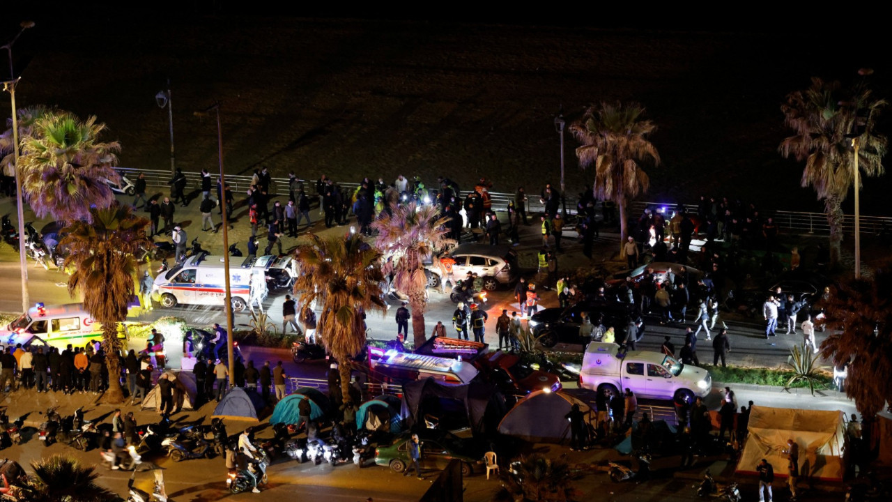 İsrail'den sahil bölgesine saldırı: Çok sayıda ölü var