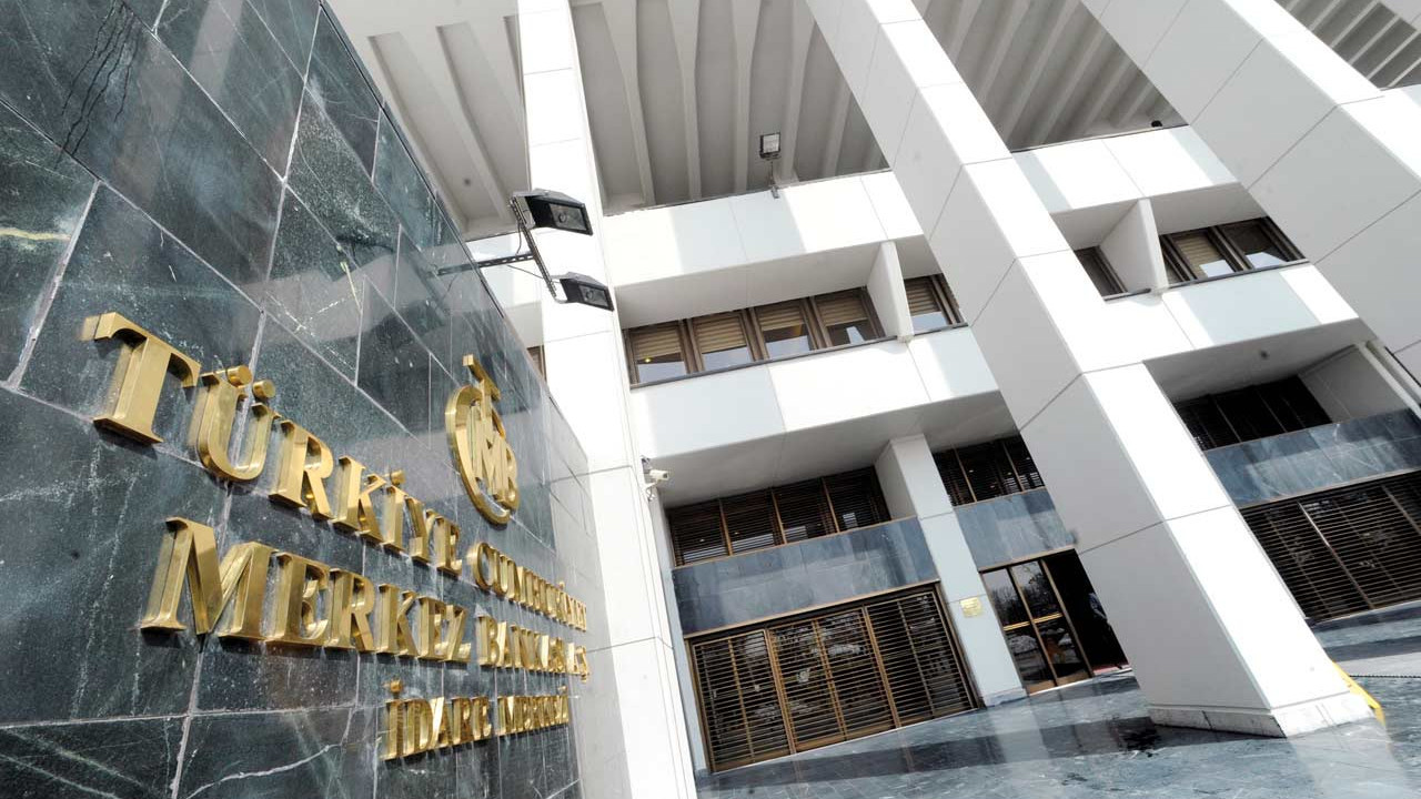 Piyasalar faiz kararını bekliyor