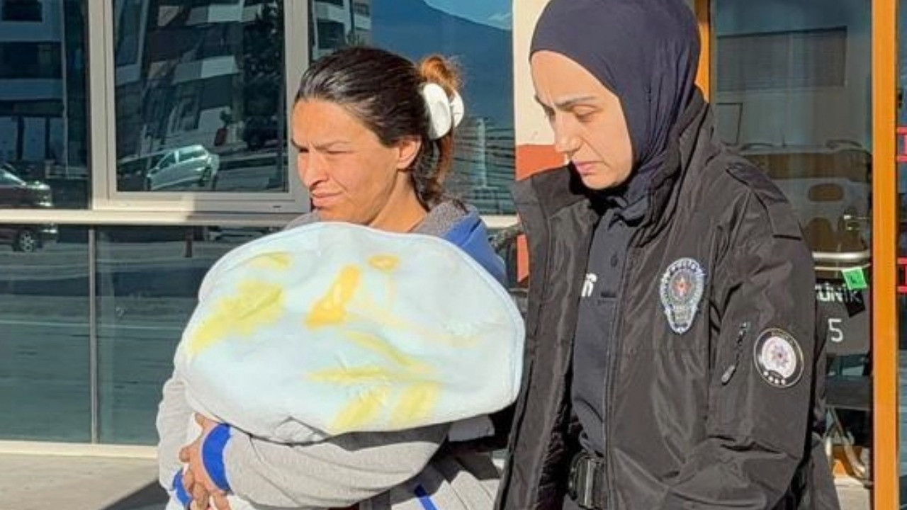 Bebeğinin bezine uyuşturucu saklayan anne tutuklandı
