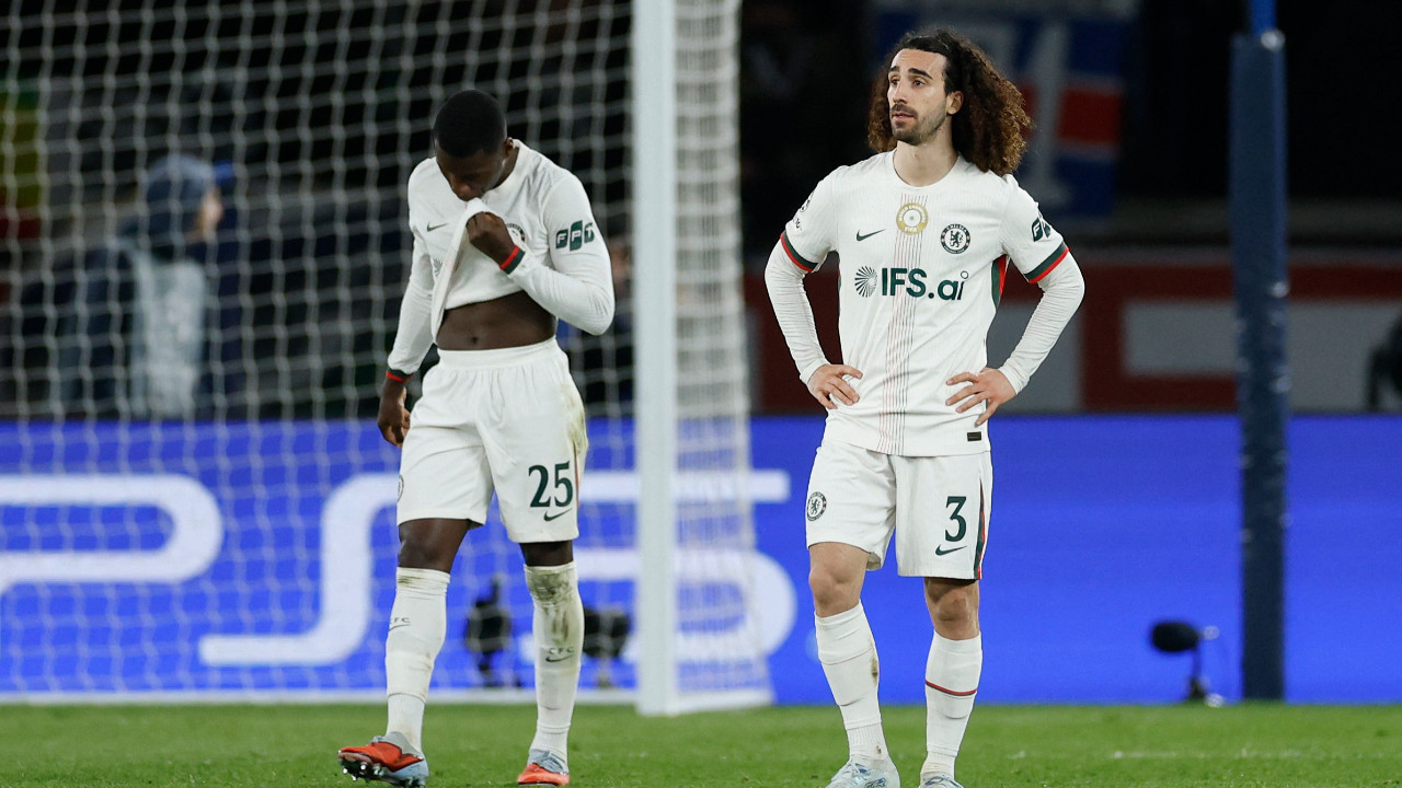 Chelsea'de köstebek aranıyor!