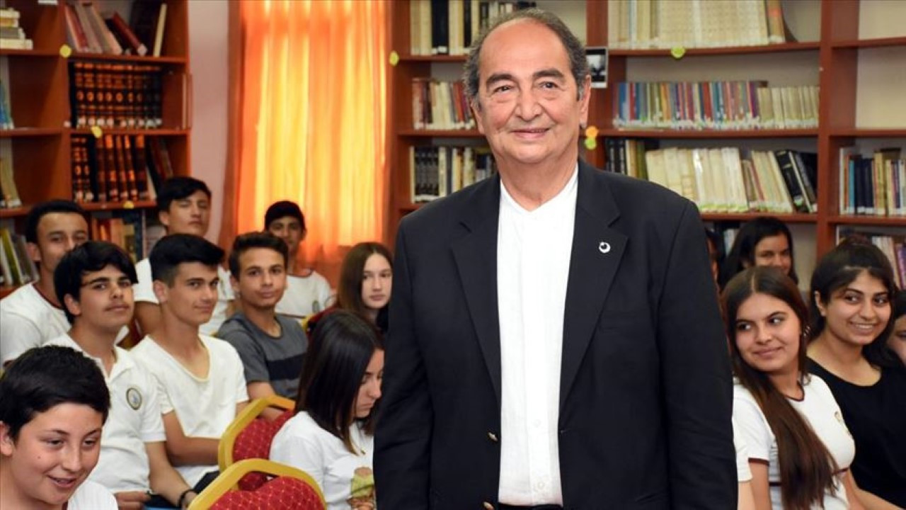 Gazeteci Kaya Muzaffer Ilıcak hayatını kaybetti