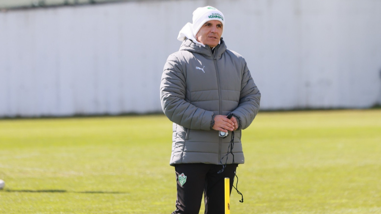 Iğdır FK'de Kenan Koçak bıraktı