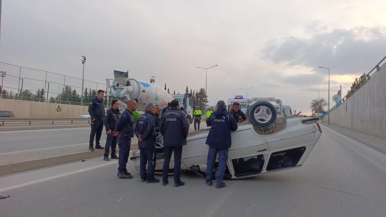 Kontrolden çıkan otomobil takla attı: Yaralılar var