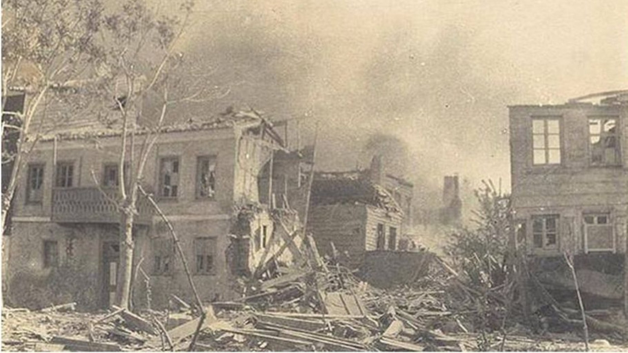 Çanakkale'de sadece düşmanla değil, yangınlarla da mücadele etmişler