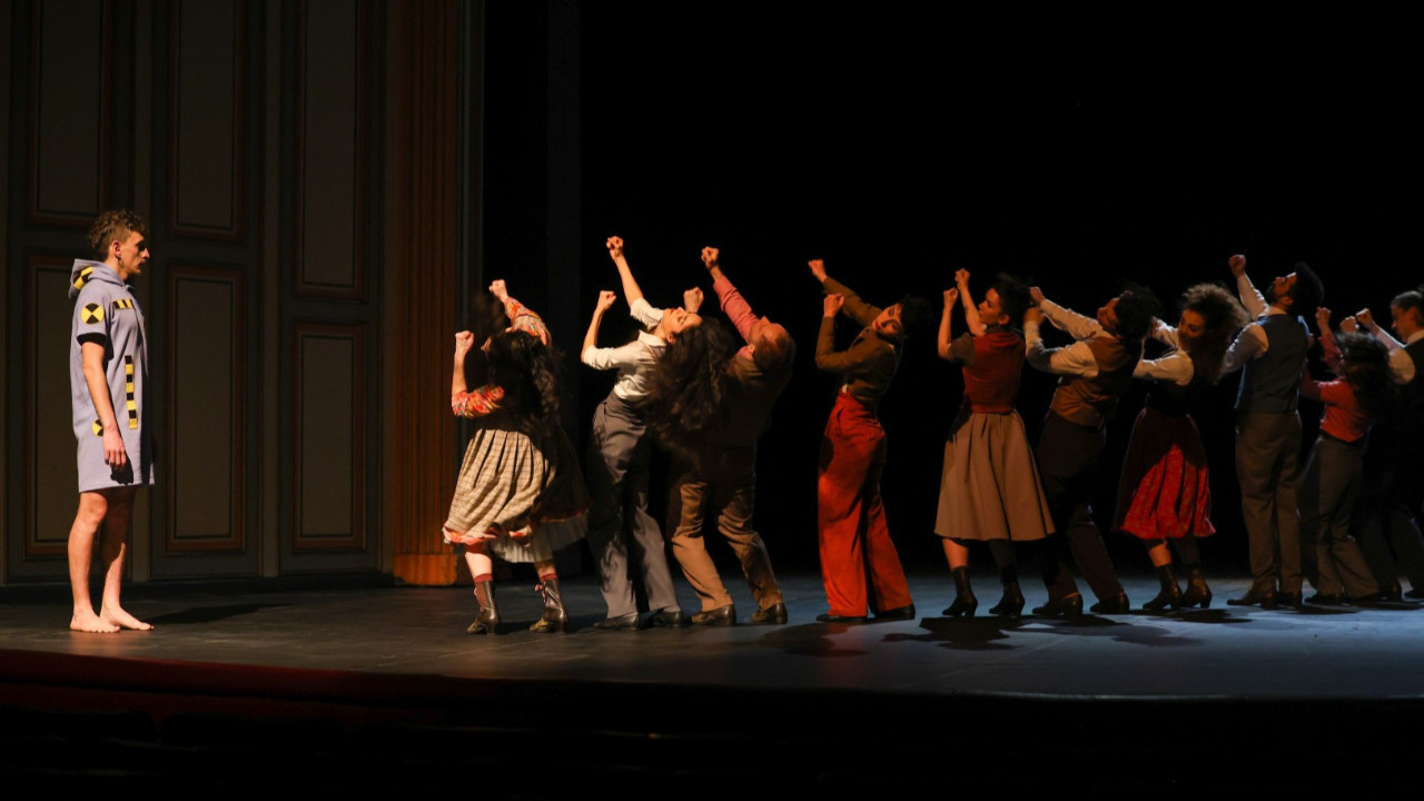 İki farklı koreografi aynı sahnede buluştu