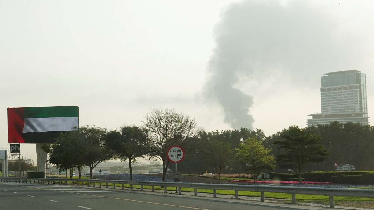 Dubai Havalimanı'nda uçuşlar yeniden başladı