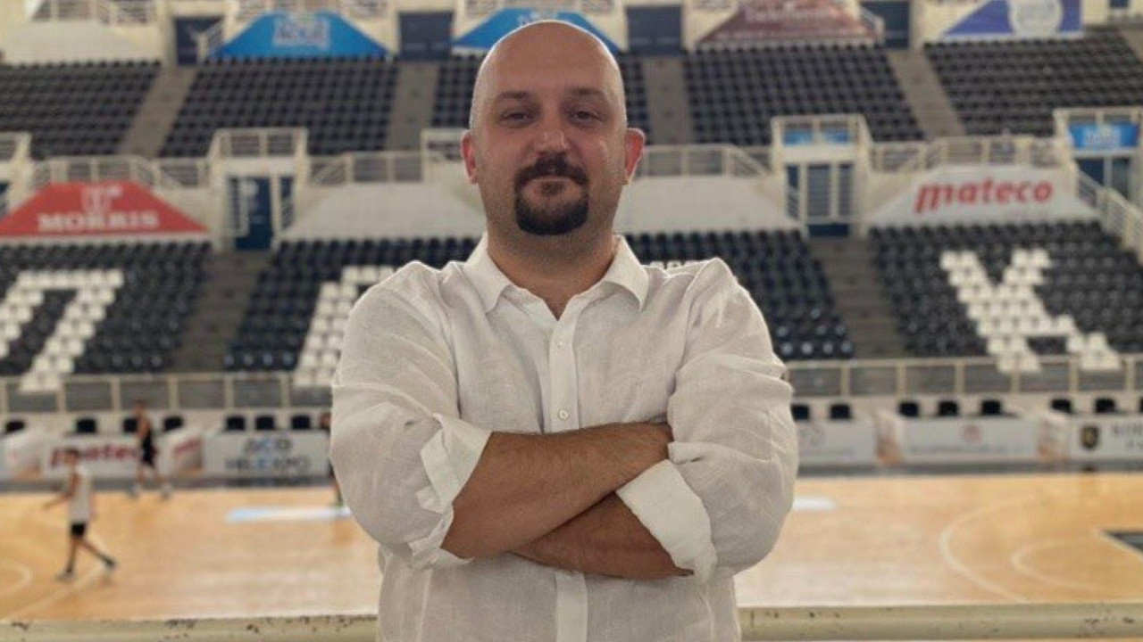 Göztepe, hocasıyla yollarını ayırdı