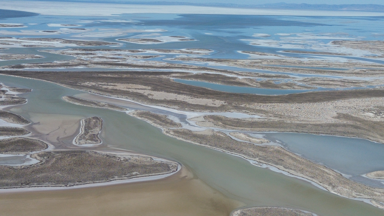 Tuz Gölü yeniden hayat buldu