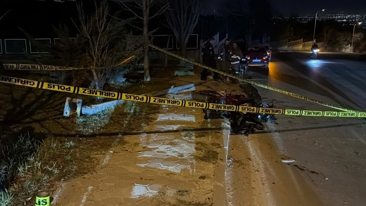 Bir aylık evliydi kazada can verdi