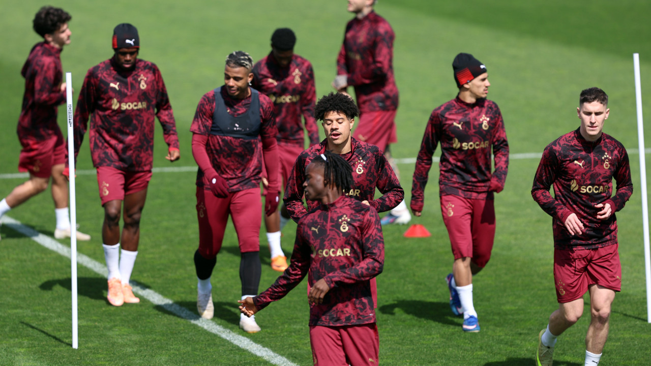 Galatasaray'da Gabriel Sara kutlaması