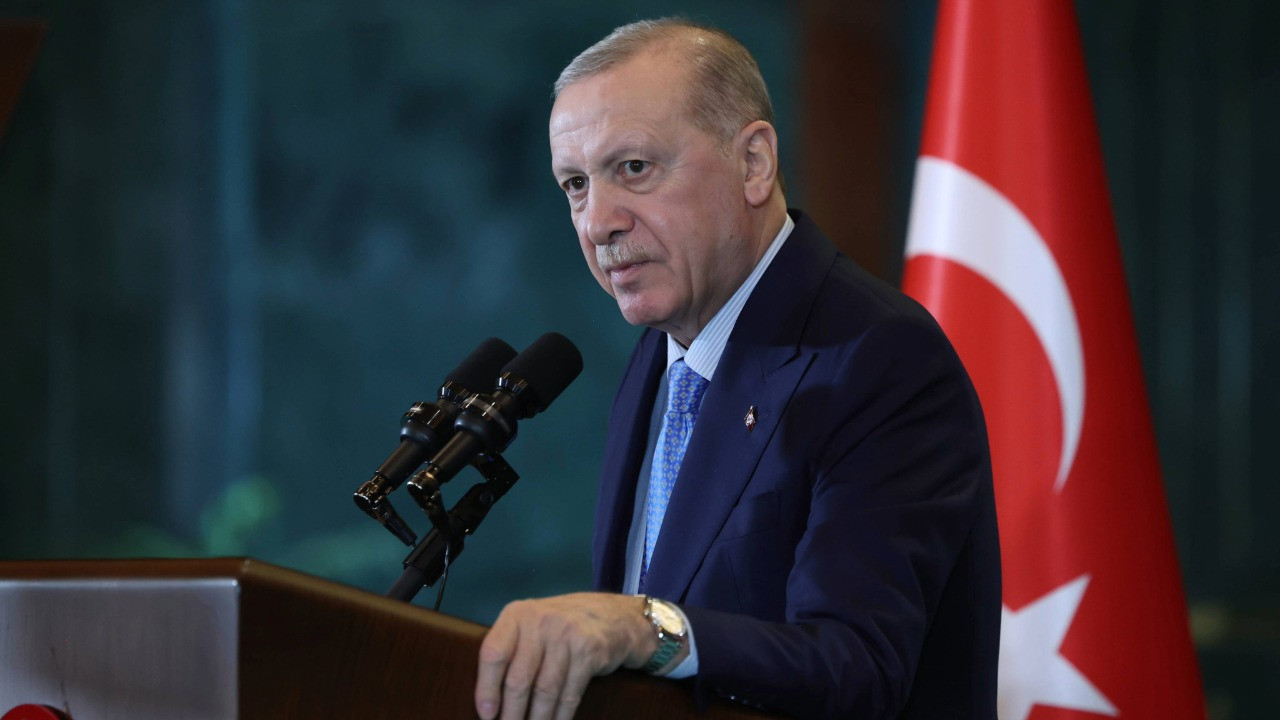 Erdoğan: Çok dikkatli bir yaklaşımla içinde bulunduğumuz kritik süreci yönetiyoruz