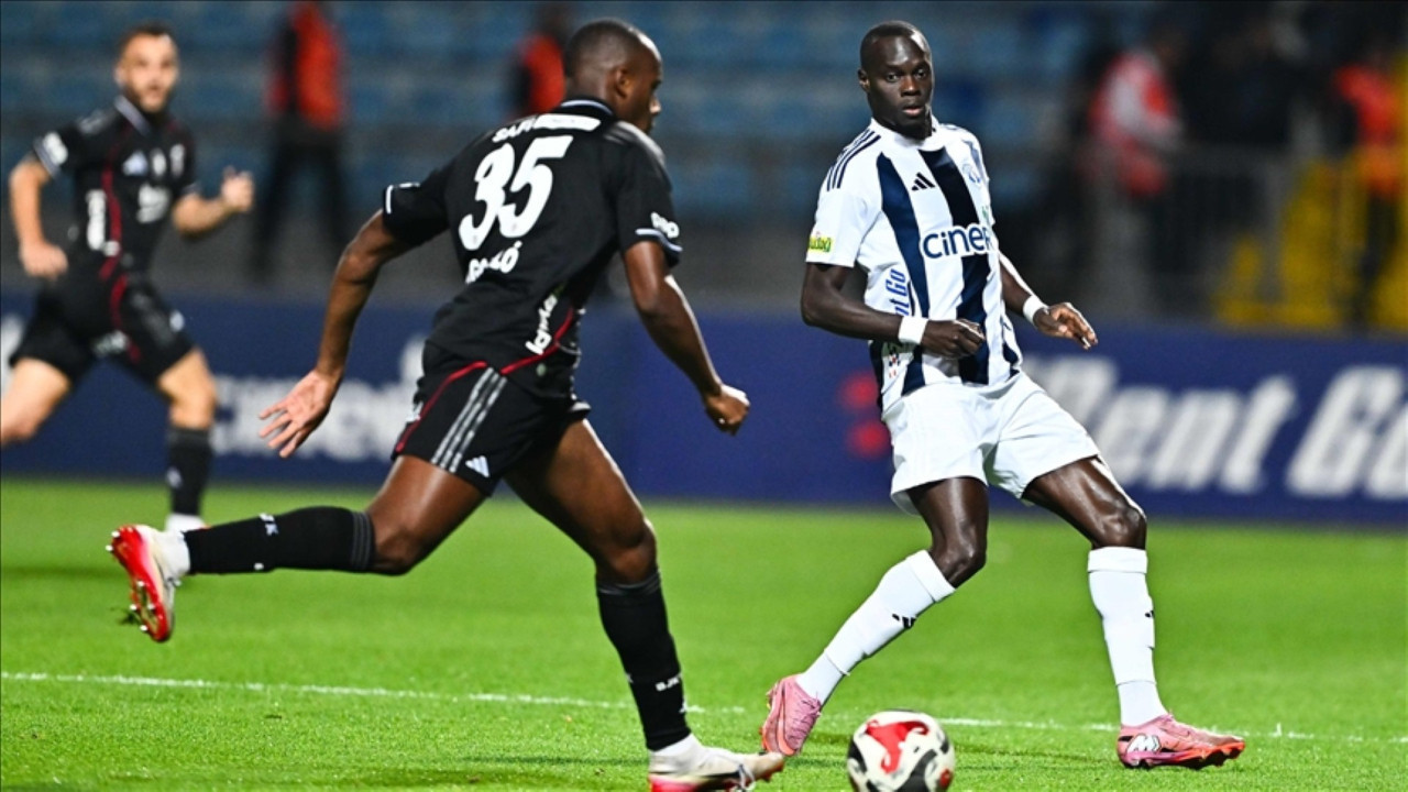 Beşiktaş, Kasımpaşa'ya karşı 26-9 önde