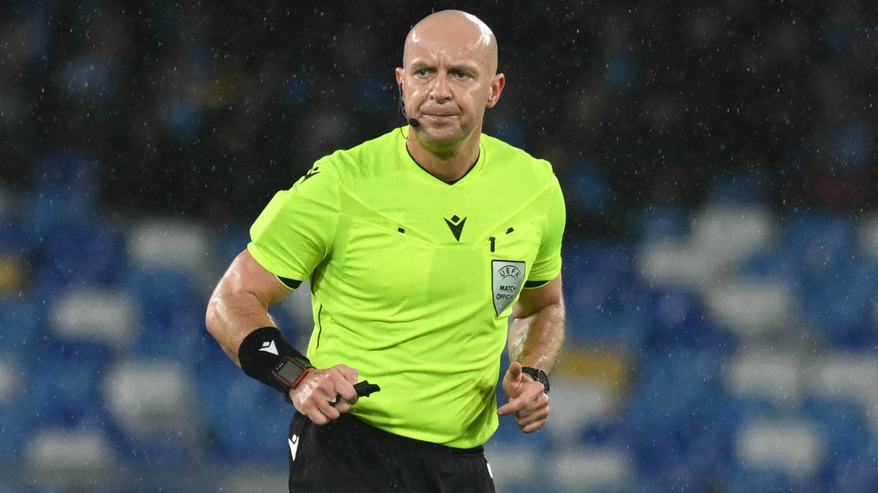 Liverpool-Galatasaray maçının hakemi Marciniak sakatlandı