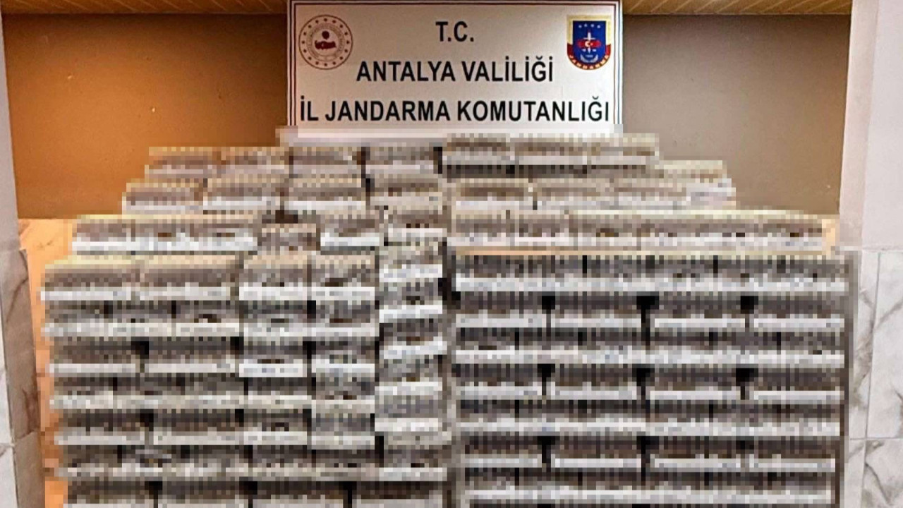 Otel depolarında dikkat çeken operasyon: 5 bin litre kaçak içki bulundu