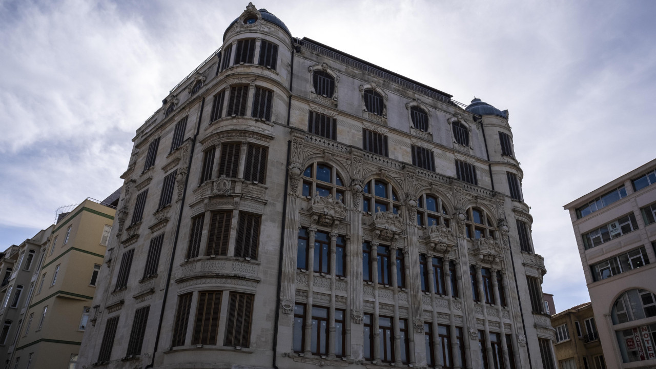 Tarihi Frej Apartmanı rekor fiyata el değiştirdi