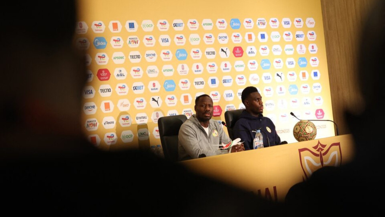 50 yıl önceki şampiyonluğu istiyorlar: 'Kupamızı verin'