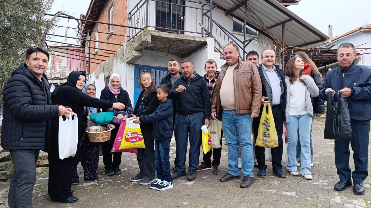 Bu köyde bayramın yaşı yok: Herkes şeker topluyor