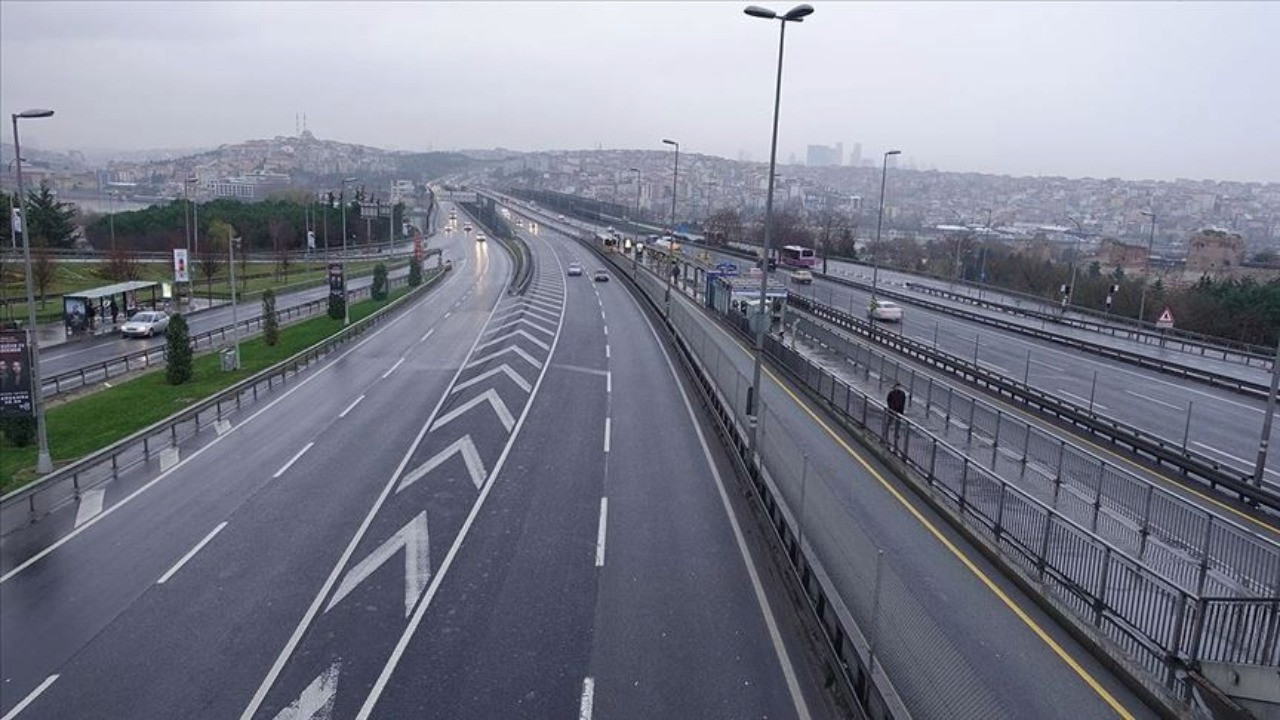 İstanbul’da bayram sabahı yollar boş kaldı