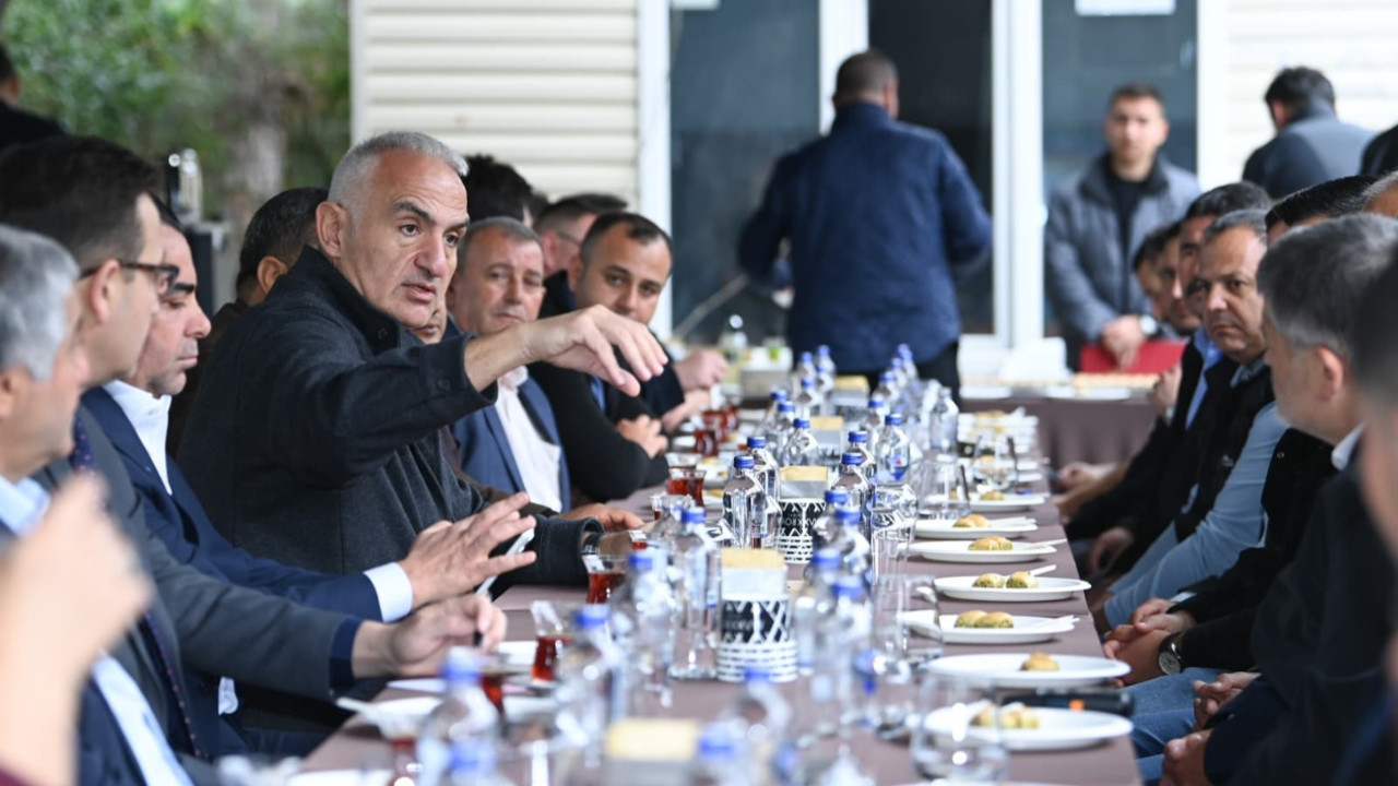 Tek tip taksi masada...