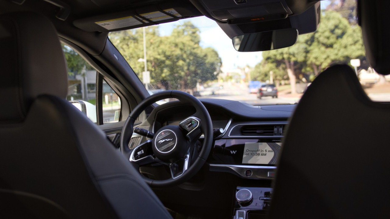 Uber 50 bin robotaksi için düğmeye bastı