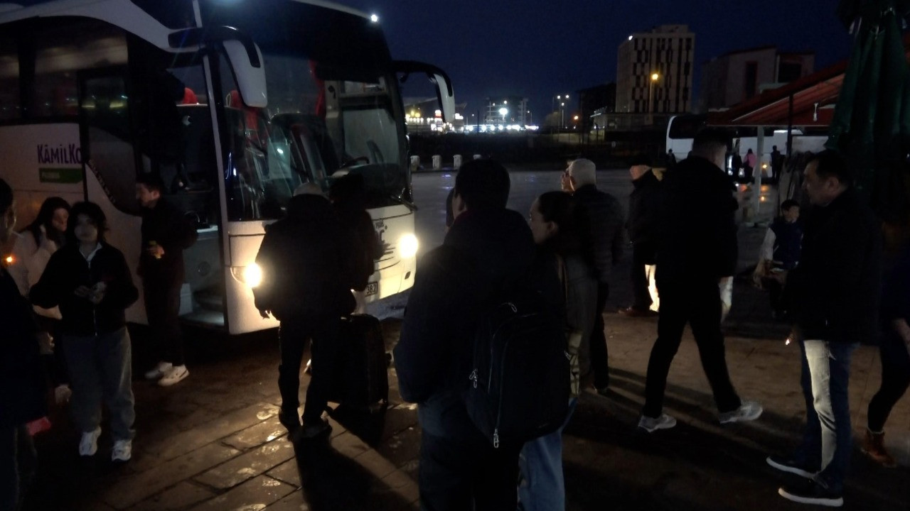 Bolu Otogarı’nda dönüş yoğunluğu