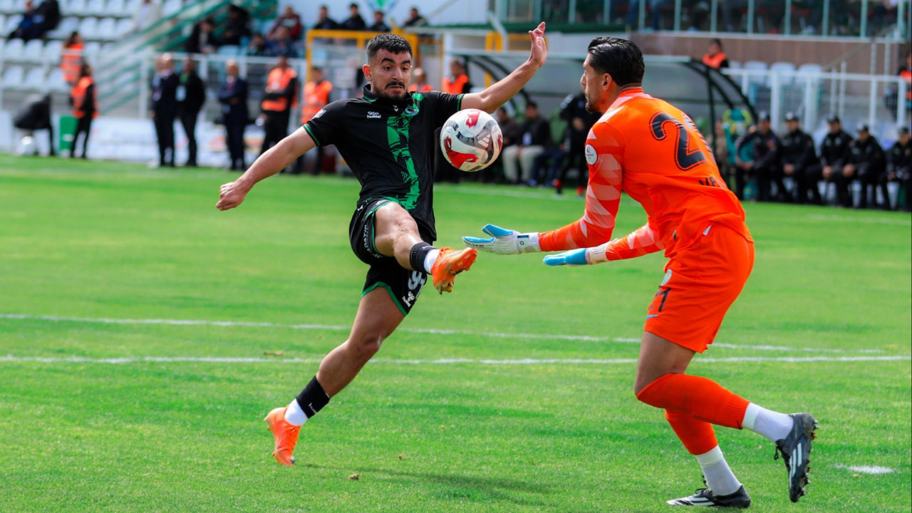 Sakaryaspor'un umutları Serik'te söndü: 2-0