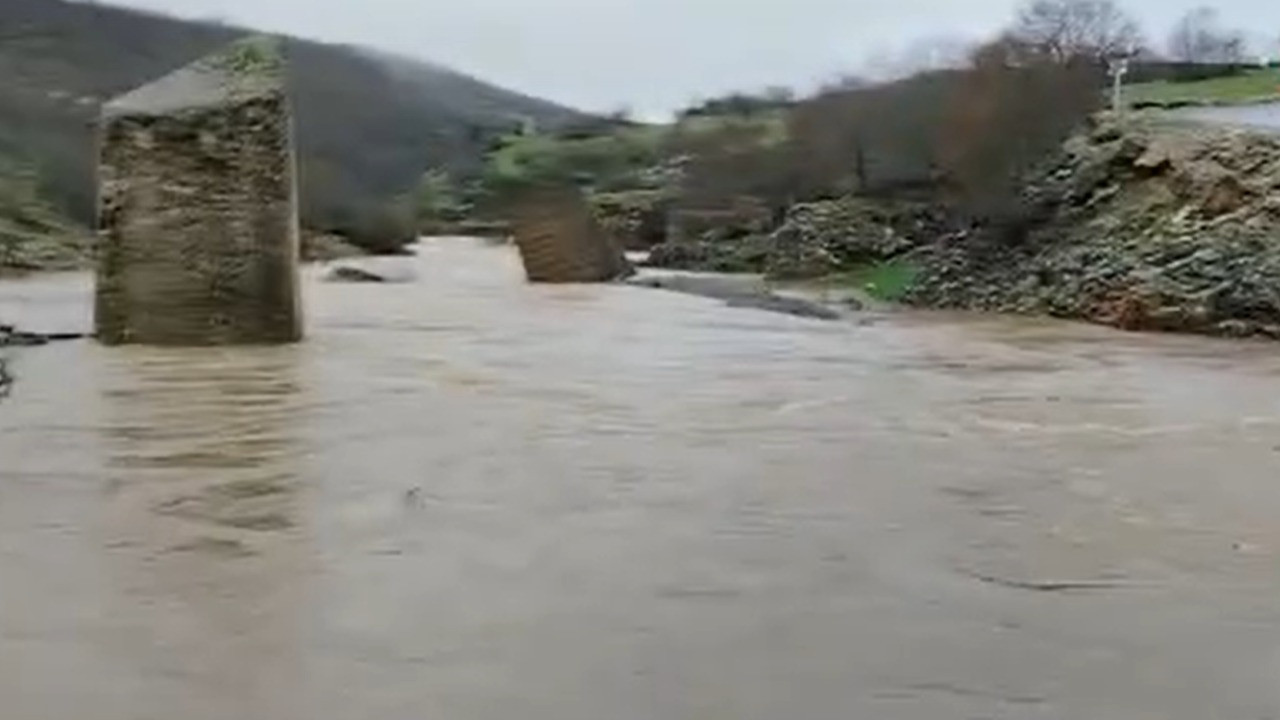 Tedbir uyarısı: Sağanak dereleri taşırdı