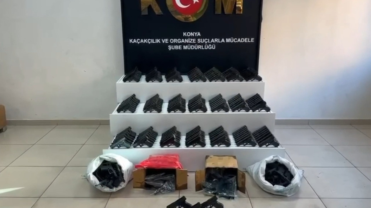 Durdurulan araçlardan 250 silah çıktı