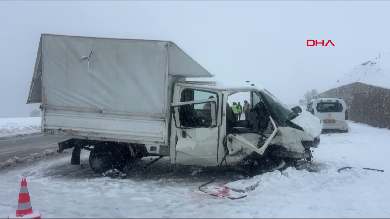 Feci kaza: Ölü ve yaralılar var