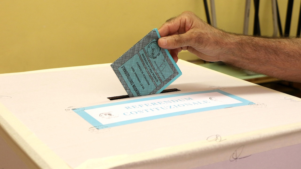 İtalya'da nefesler tutuldu: Yargı reform paketi için sandığa gittiler