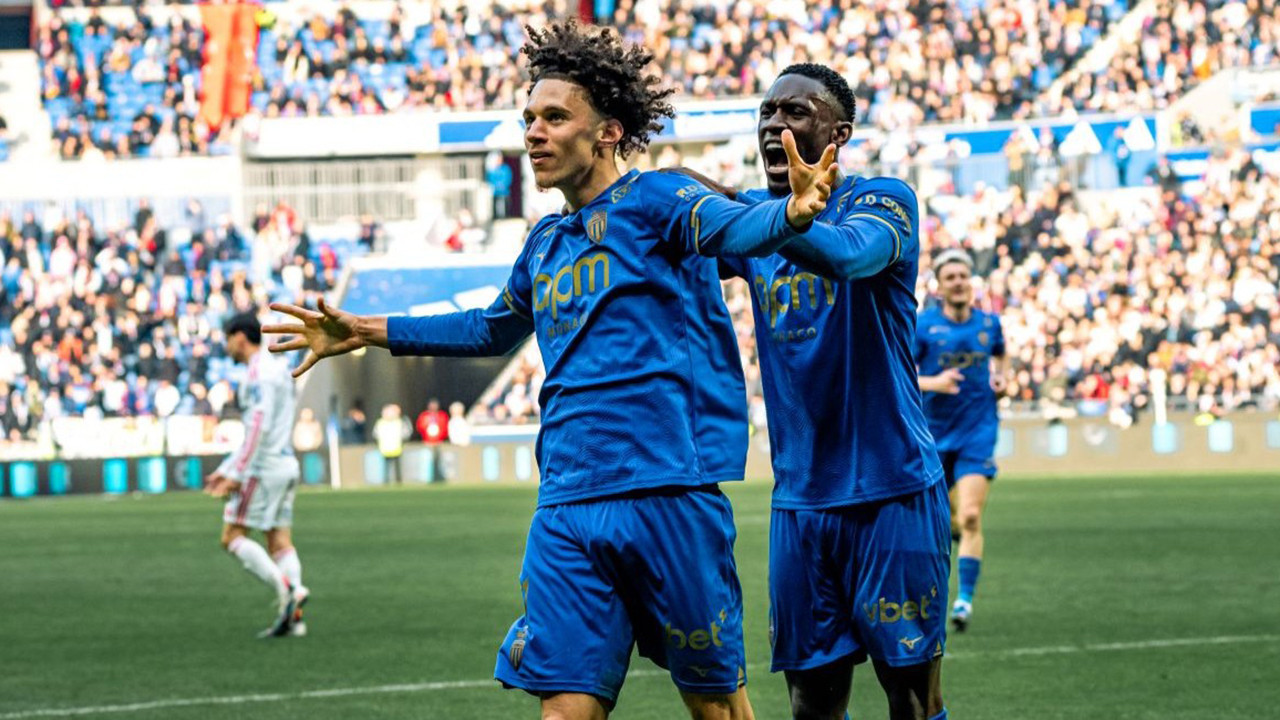 Lyon'a bir darbe de Monaco'dan: 6 maçlık galibiyet serisi