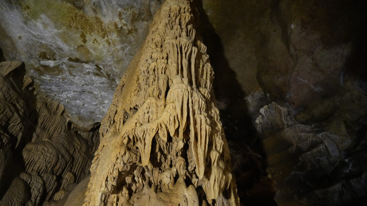 Gümüşhane’nin yer altı sarayı astım hastalarının akınına uğruyor
